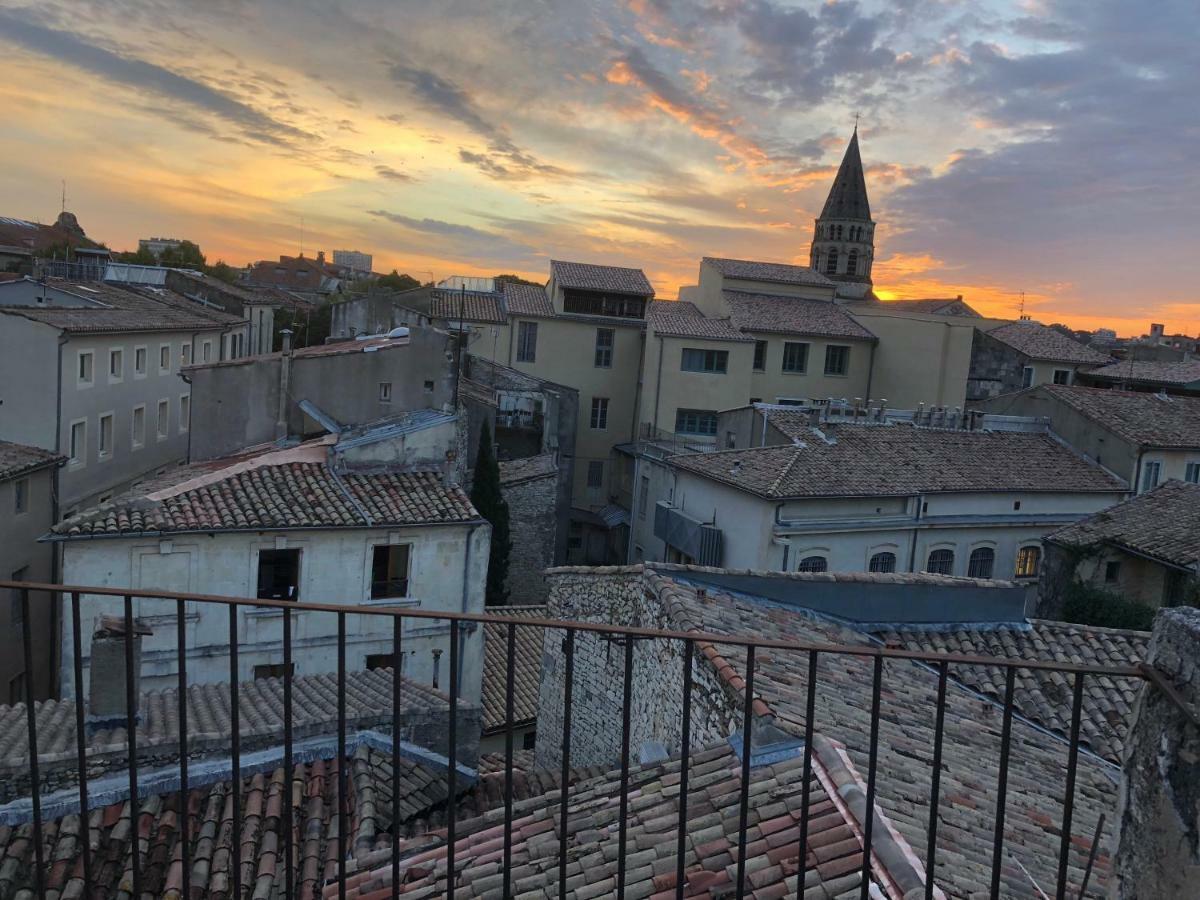 Appartement Avec Terrasse Panoramique Au Coeur De Νιμ Εξωτερικό φωτογραφία